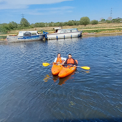 canoeing-with-a-friend